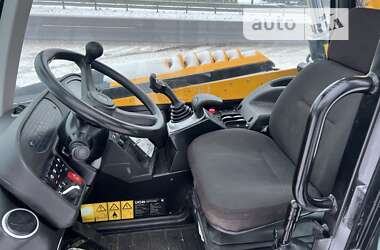 Телескопический погрузчик JCB 541-70 2019 в 