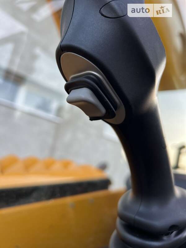 Телескопический погрузчик JCB 541-70 2015 в Луцке