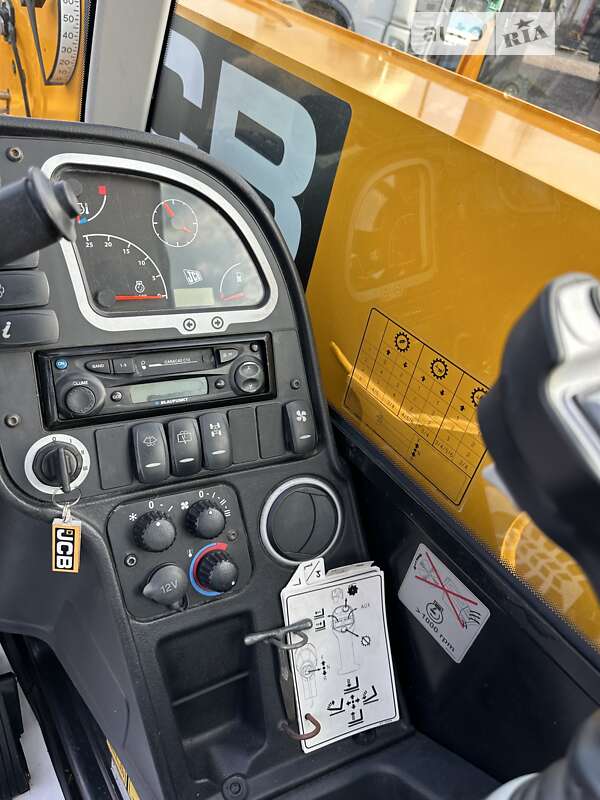 Телескопічні навантажувачі JCB 541-70 2012 в Луцьку