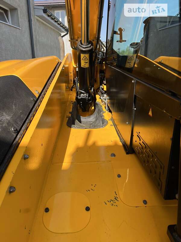 Телескопічні навантажувачі JCB 541-70 2012 в Луцьку