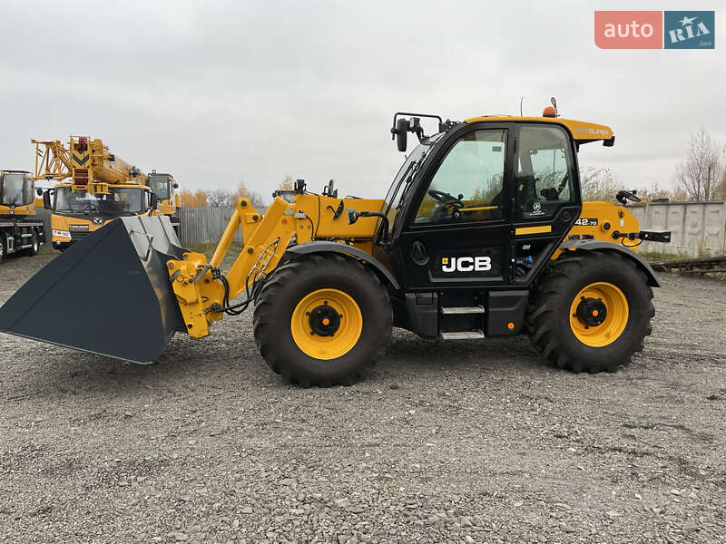 Телескопічні навантажувачі JCB 541-70 2020 в Луцьку