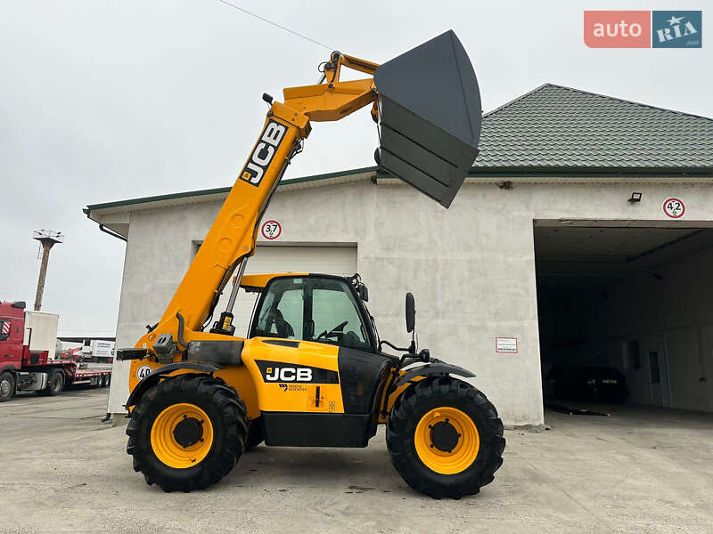 Телескопический погрузчик JCB 541-70 2012 в Луцке