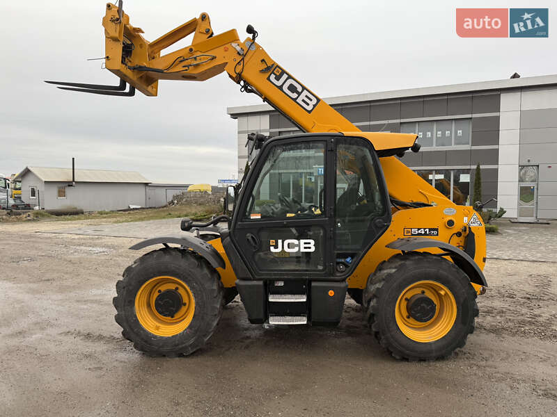 Телескопический погрузчик JCB 541-70 2016 в 
