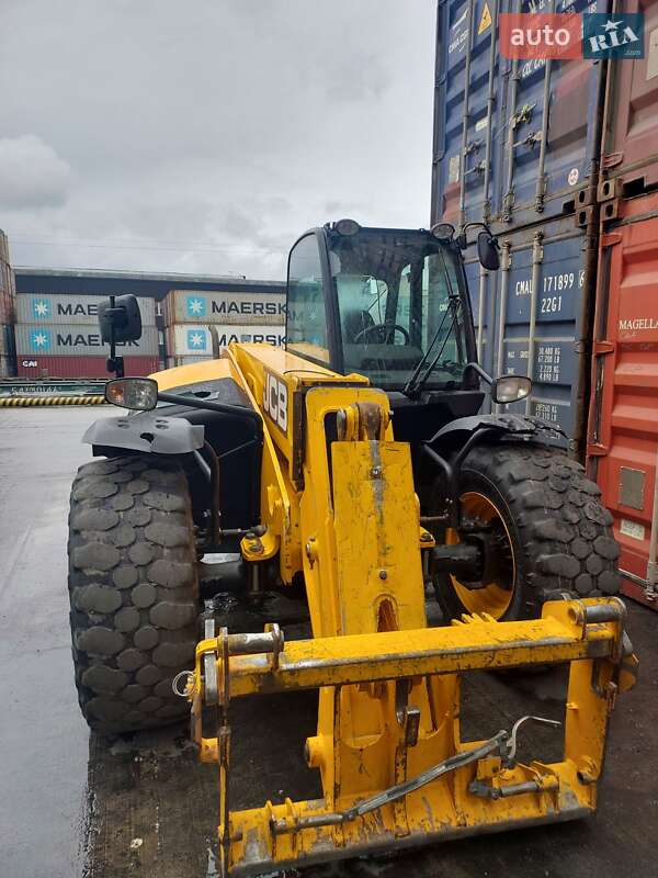 Телескопічні навантажувачі JCB 541-70 2012 в Тернополі фото Телескопічні навантажувачі JCB 541-70 2012 в Тернополі