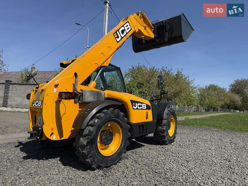 Телескопический погрузчик JCB 541-70 2010 в Луцке