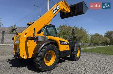 Телескопический погрузчик JCB 541-70 2010 в 