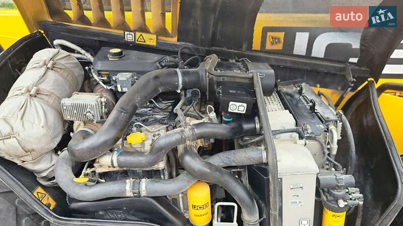 Телескопічні навантажувачі JCB 541-70 2017 в Луцьку фото 44 Телескопічні навантажувачі JCB 541-70 2017 в Луцьку