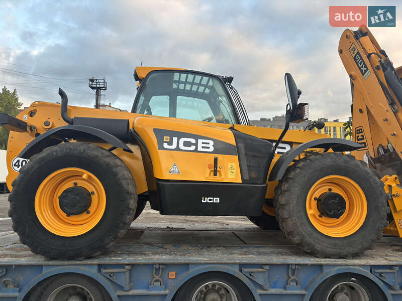 Телескопический погрузчик JCB 541-70 2009 в Львове