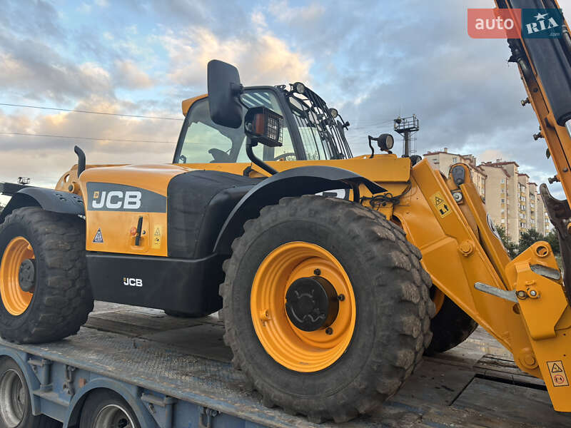 Телескопический погрузчик JCB 541-70 2009 в Львове