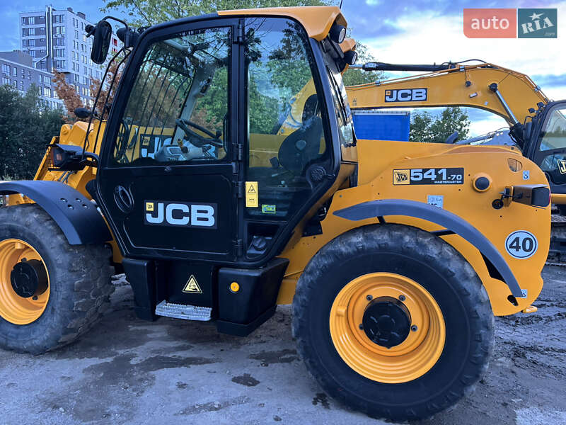 Телескопический погрузчик JCB 541-70 2009 в Львове