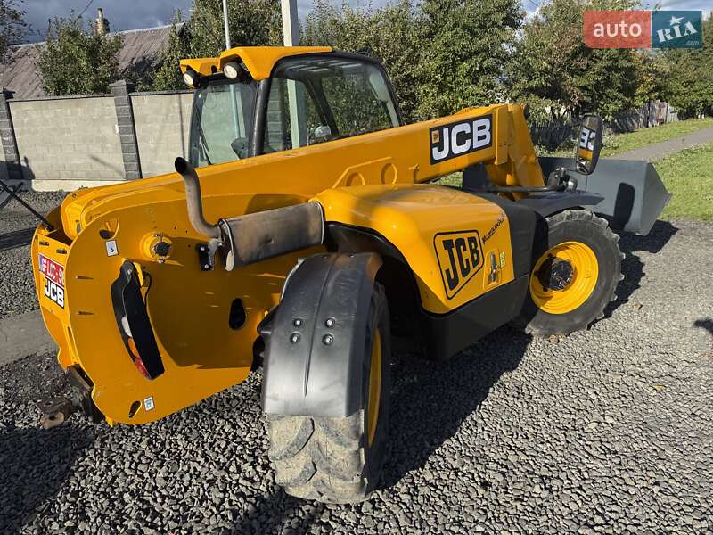 Телескопический погрузчик JCB 541-70 2009 в Луцке