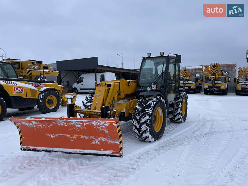 Телескопічні навантажувачі JCB 541-70 2009 в Луцьку