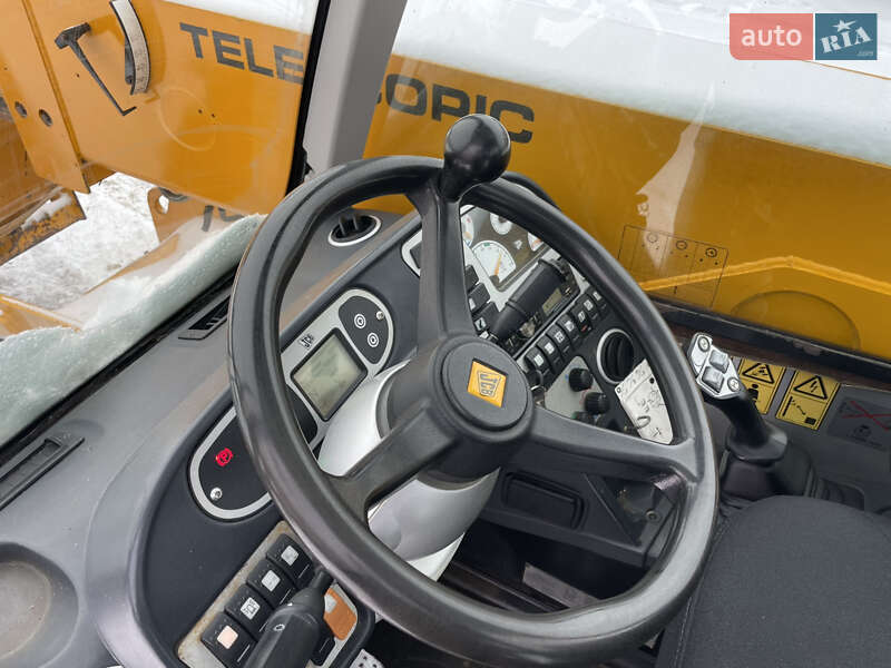 Телескопічні навантажувачі JCB 541-70 2009 в Луцьку