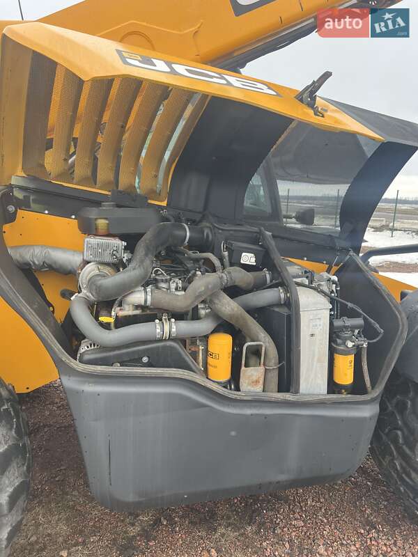 Телескопический погрузчик JCB 541-70 2015 в Малой Виске фото 6 Телескопический погрузчик JCB 541-70 2015 в Малой Виске