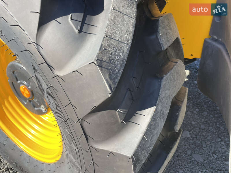 Телескопический погрузчик JCB 542-70 2019 в Луцке фото 25 Телескопический погрузчик JCB 542-70 2019 в Луцке