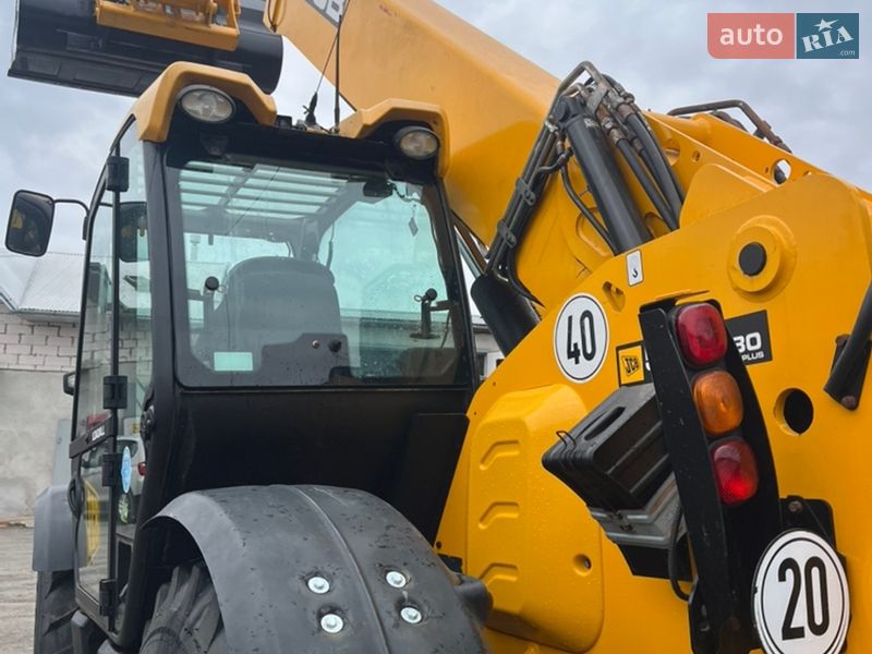 Телескопічні навантажувачі JCB 550-80 2012 в Тернополі