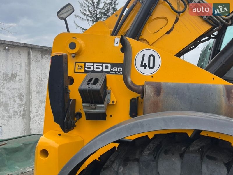 Телескопічні навантажувачі JCB 550-80 2012 в Тернополі