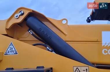 Телескопический погрузчик JCB 555-210R 2020 в 