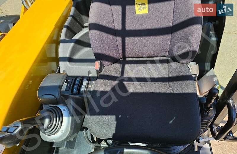 Телескопічні навантажувачі JCB 560-80 2016 в Києві фото 13 Телескопічні навантажувачі JCB 560-80 2016 в Києві