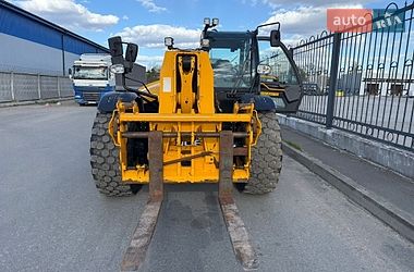 Телескопический погрузчик JCB 560-80 2020 в Киеве