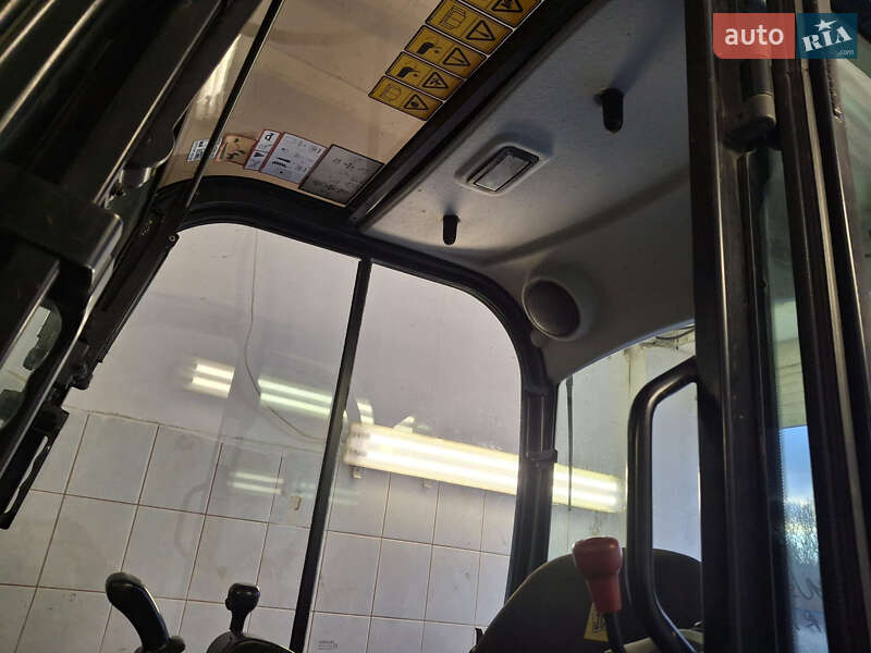 Миниэкскаватор JCB 8025 2019 в Львове фото 16 Миниэкскаватор JCB 8025 2019 в Львове