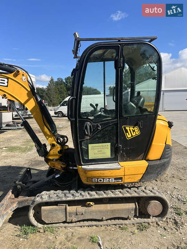 Екскаватор навантажувач JCB 8026 2014 в Львові