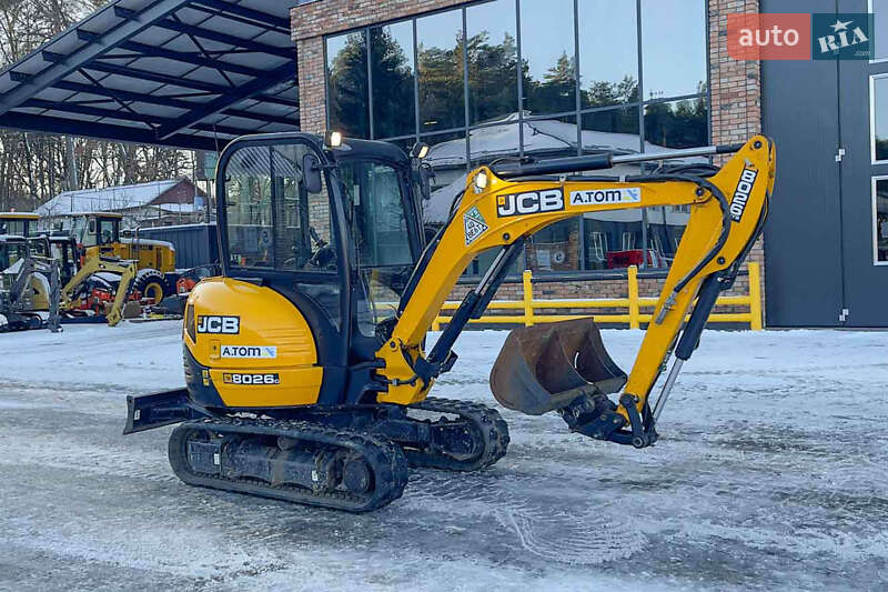 JCB 8026 2022