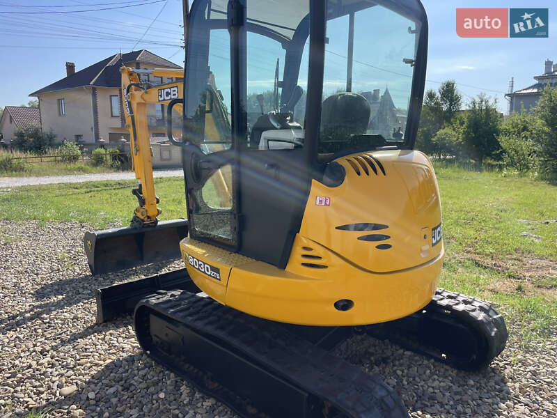 Міні-екскаватор JCB 8030 2007 в Чернівцях