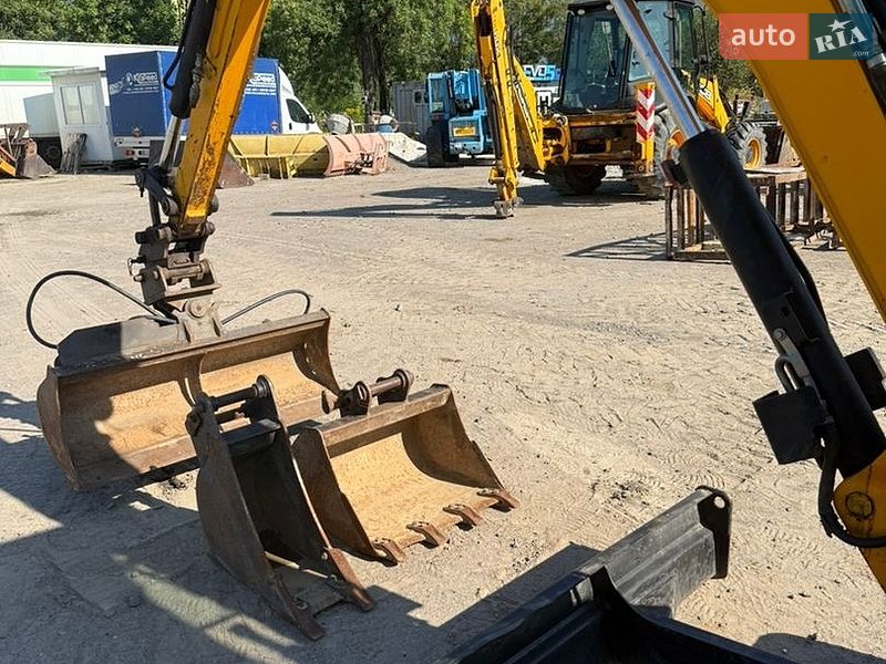 Міні-екскаватор JCB 8030 2013 в Львові