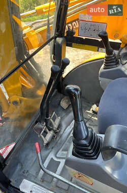 Миниэкскаватор JCB 8032 2005 в 