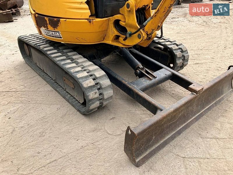 Міні-екскаватор JCB 8032 2004 в Львові