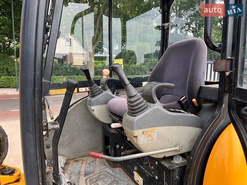 Міні-екскаватор JCB 8032 2004 в Львові