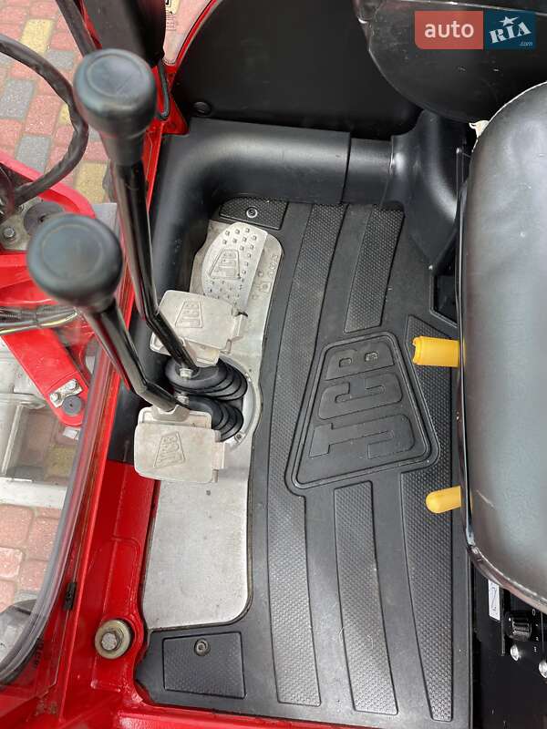 Миниэкскаватор JCB 8035 2016 в Луцке