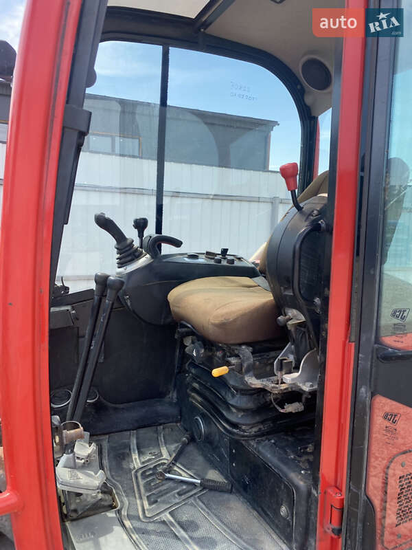 Экскаватор погрузчик JCB 8045 2014 в Трускавце