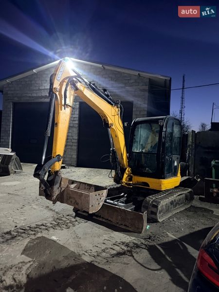 Міні-екскаватор JCB 8050 2013 в Рівному