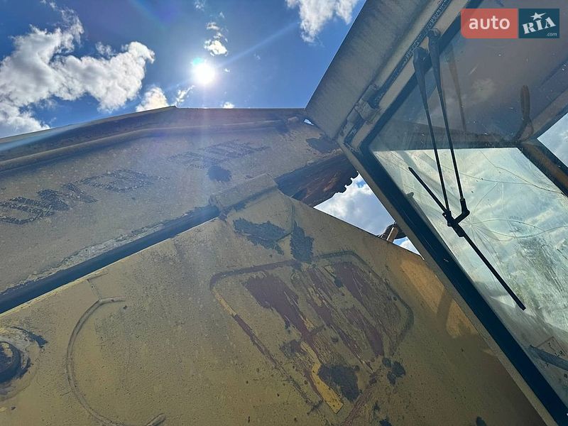 Гусеничний екскаватор JCB 8060 1985 в Самборі