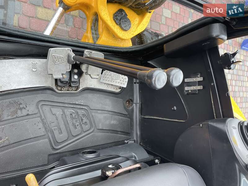Гусеничный экскаватор JCB 8065 2011 в Луцке фото 7 Гусеничный экскаватор JCB 8065 2011 в Луцке