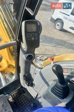 Экскаватор погрузчик JCB 8085 2005 в 