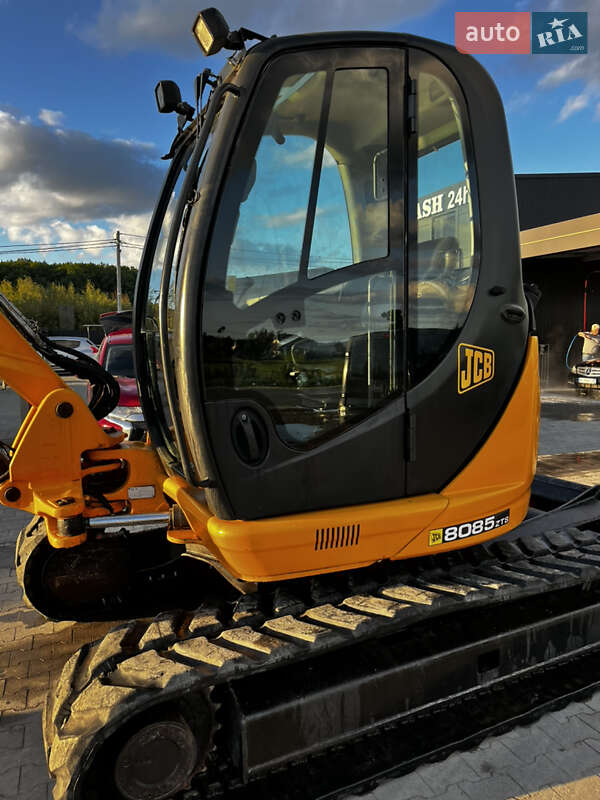 Міні-екскаватор JCB 8085 2010 в Калуші
