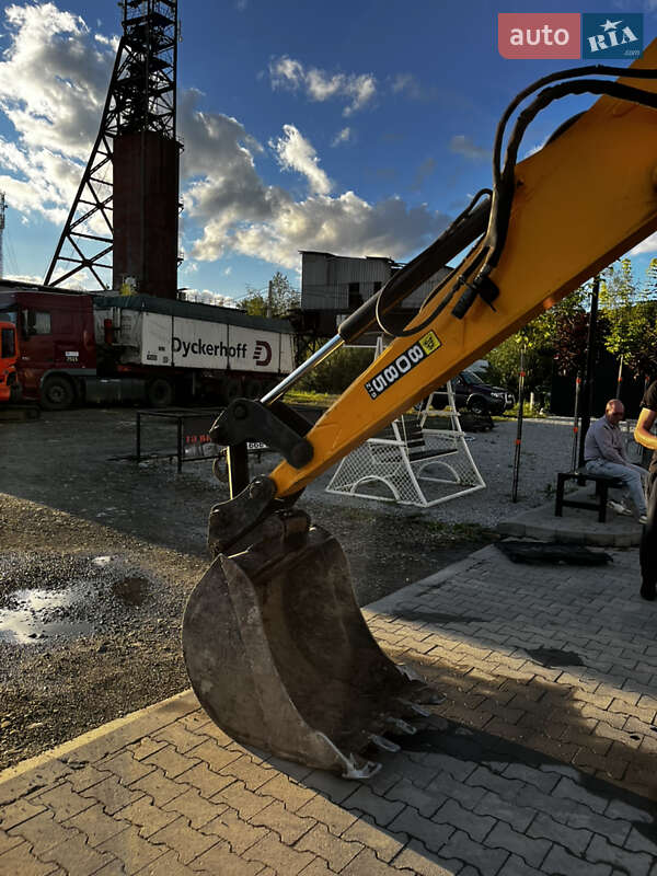 Міні-екскаватор JCB 8085 2010 в Калуші