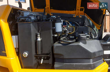 Гусеничний екскаватор JCB 85Z-1 2015 в 