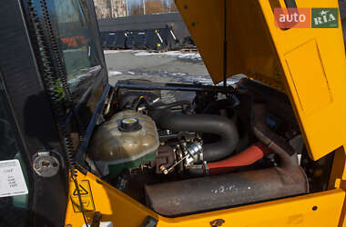 Вилочный погрузчик JCB 926 4 2017 в 