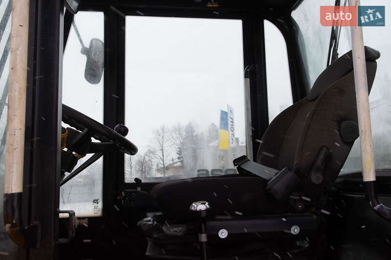 Вилочный погрузчик JCB 926 4 2016 в Житомире