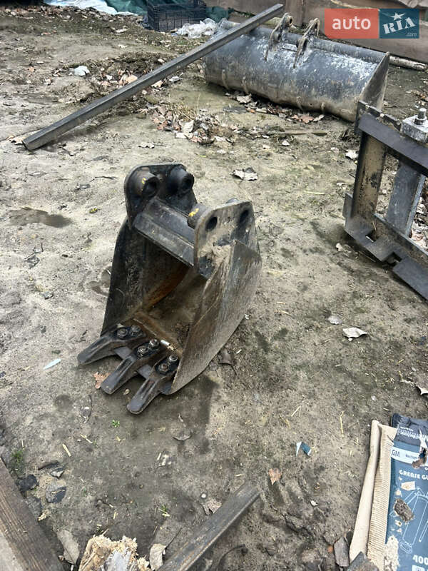 Евакуатор JCB CX 1997 в Києві