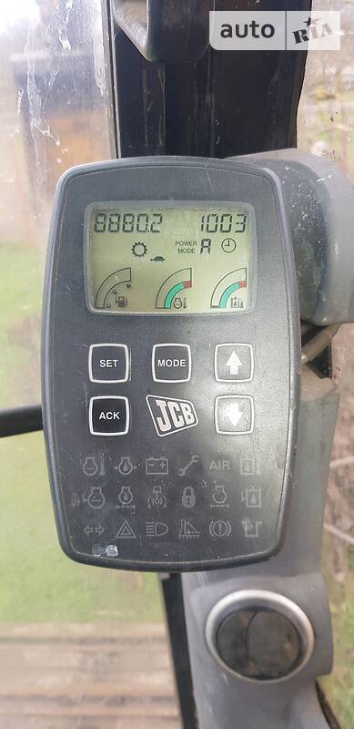 Гусеничний екскаватор JCB JS 130 2007 в Зарічному
