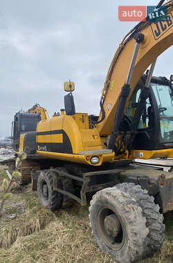 Колесный экскаватор JCB JS 130 2009 в 