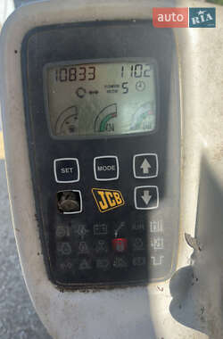 Гусеничний екскаватор JCB JS 130 2003 в 