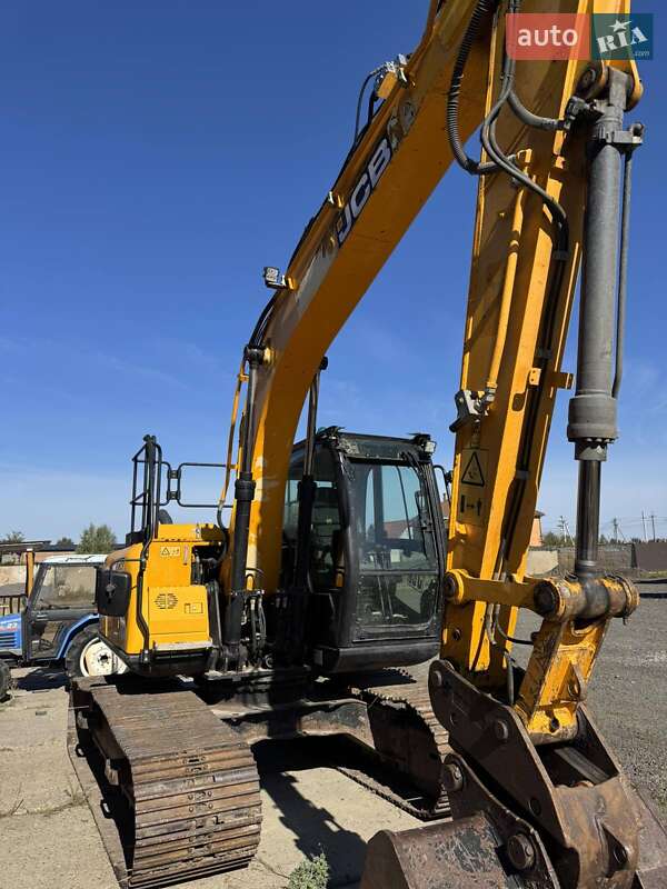 Гусеничный экскаватор JCB JS 130 2017 в Камне-Каширском