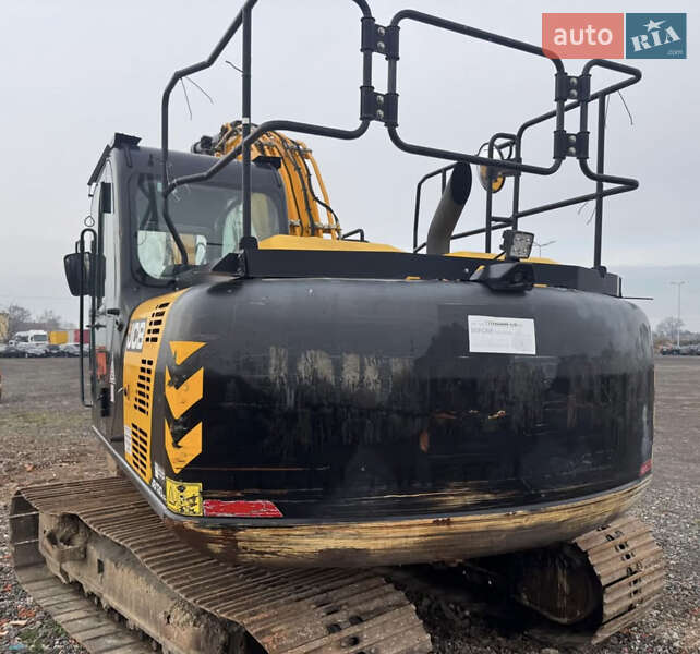 Гусеничний екскаватор JCB JS 130 2018 в Косові