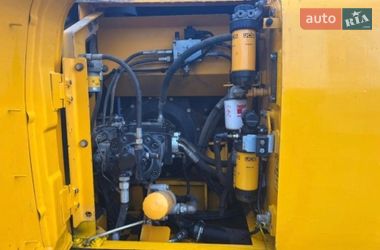 Гусеничный экскаватор JCB JS 130 2015 в Одессе